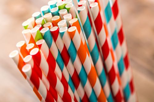 Cannucce di Carta Multicolori Confezione da 250