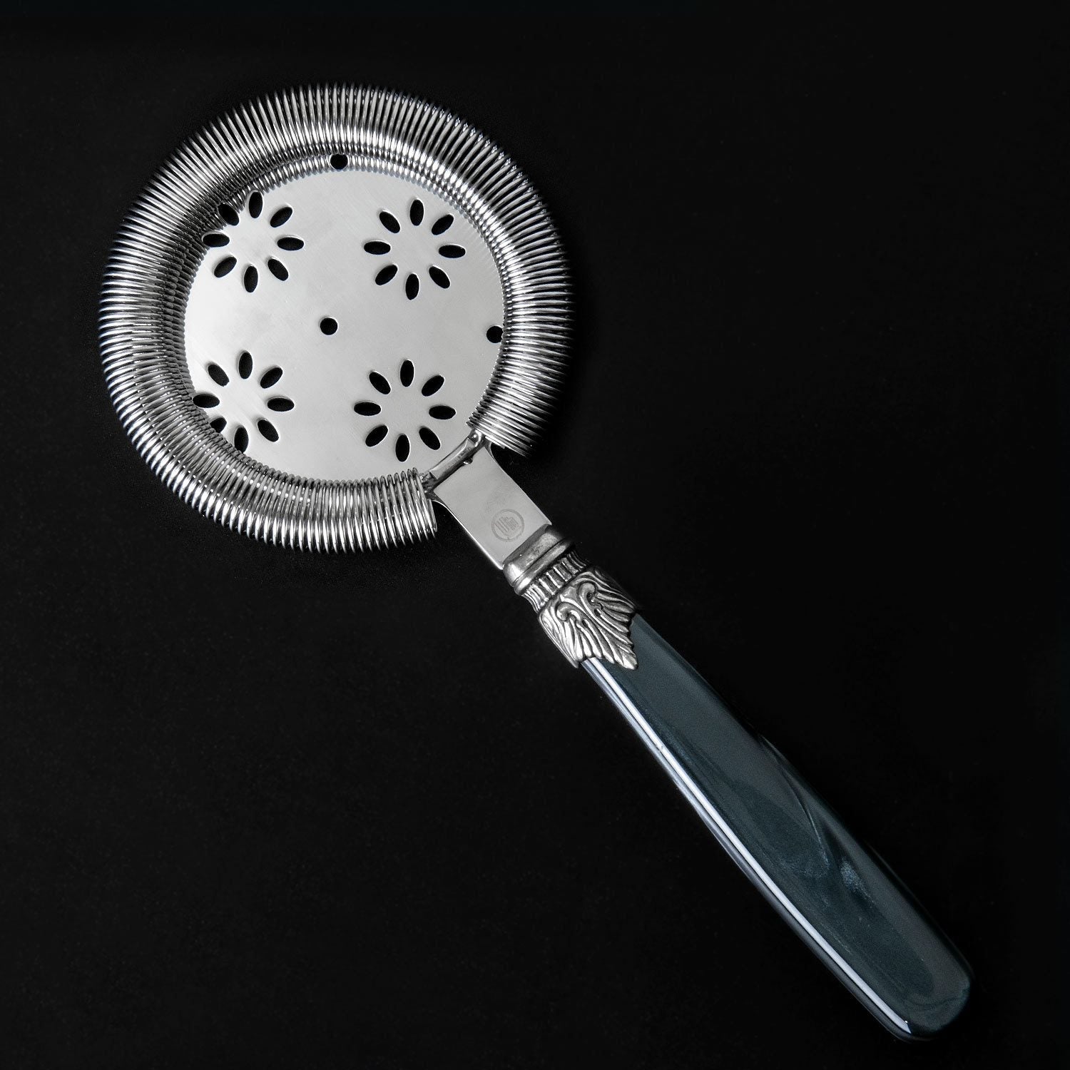 Classico Colino da cocktail Hawthorne in acciaio inox con attacco interno 22.5cm